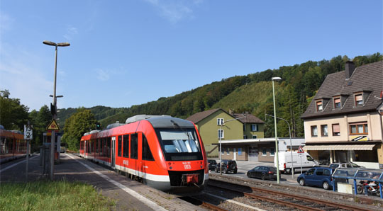 Vorschaubild: Zug im Sauerland