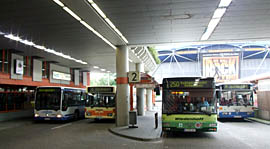 Busstreffen am Breslauer Platz in Köln